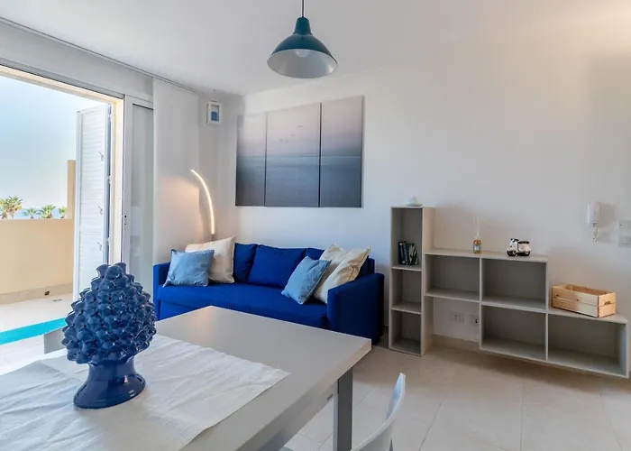 Apartment Brezzadisudest *