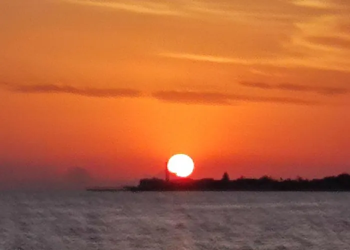 Brezzadisudest Apartment *